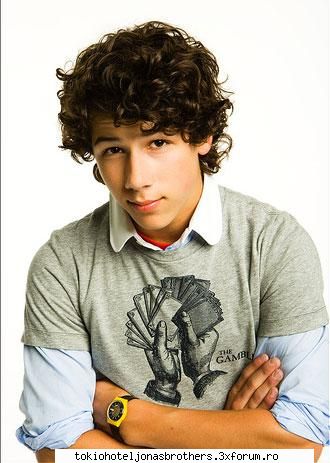 biografie nicholas jerry jonas, este cel de-al doilea fiu familiei jonas, septembrie 1992, dallas,