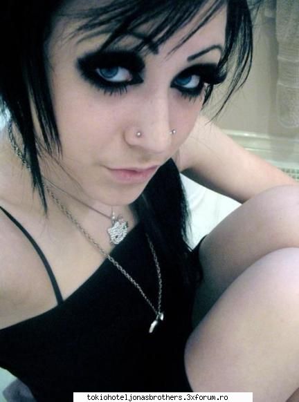 :rotfl: megan hollywood