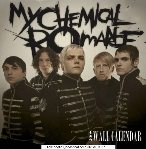 e cea mai tare trupa emo  :razz: my chemical romance