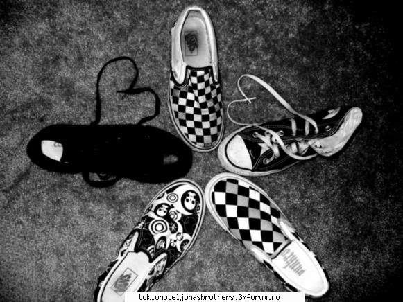 emo shoes